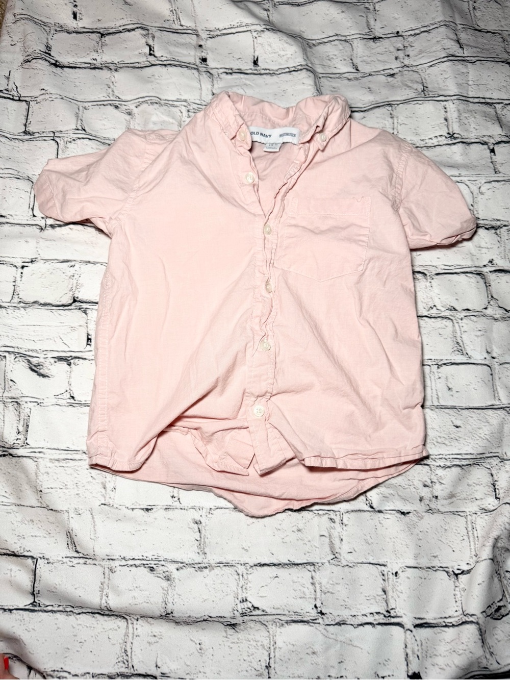 Old navy pink button down. Size S(6-7)